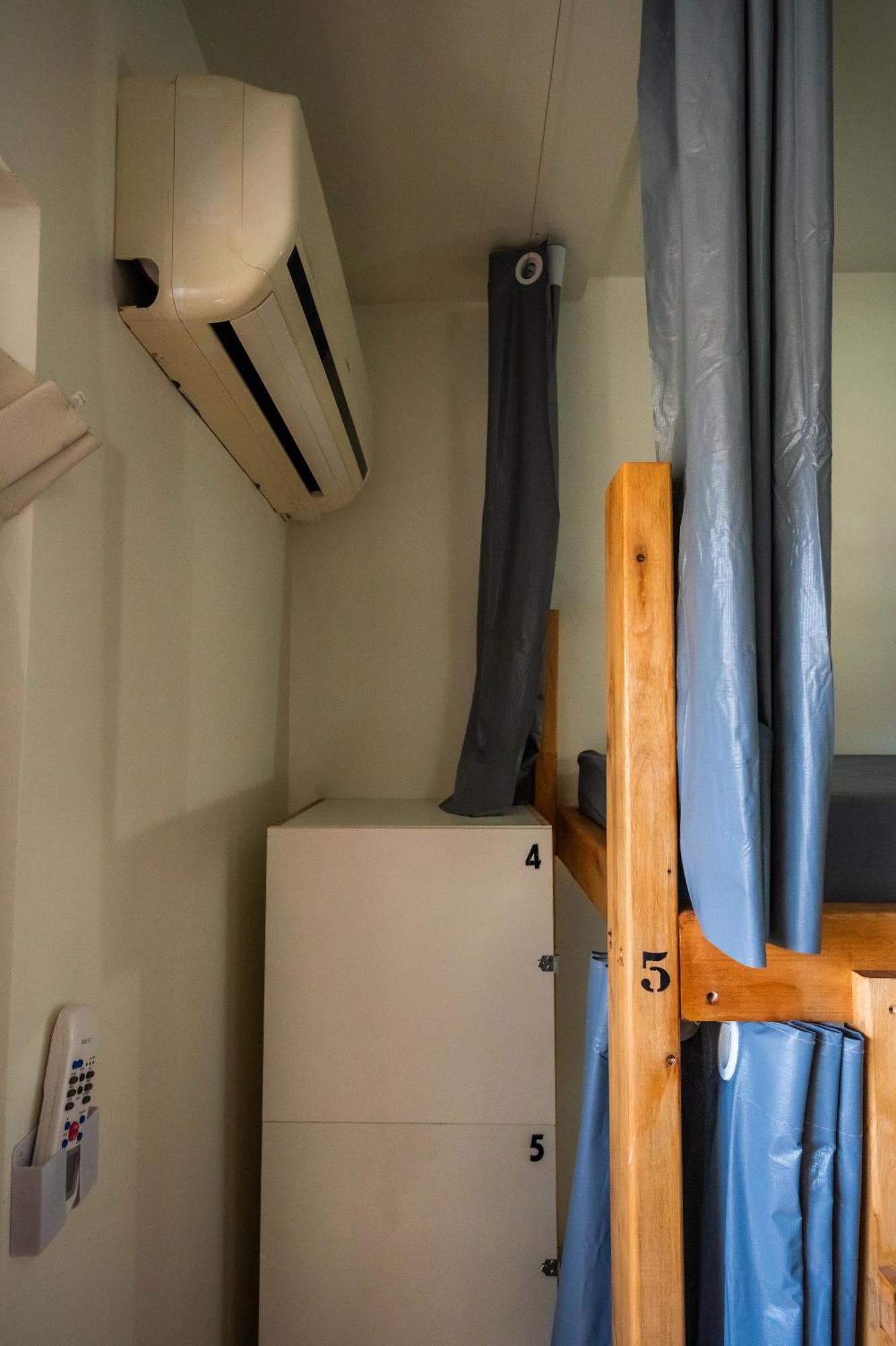 Take It Easy Hostel ฟลอเรียนอโปลิส ภายนอก รูปภาพ