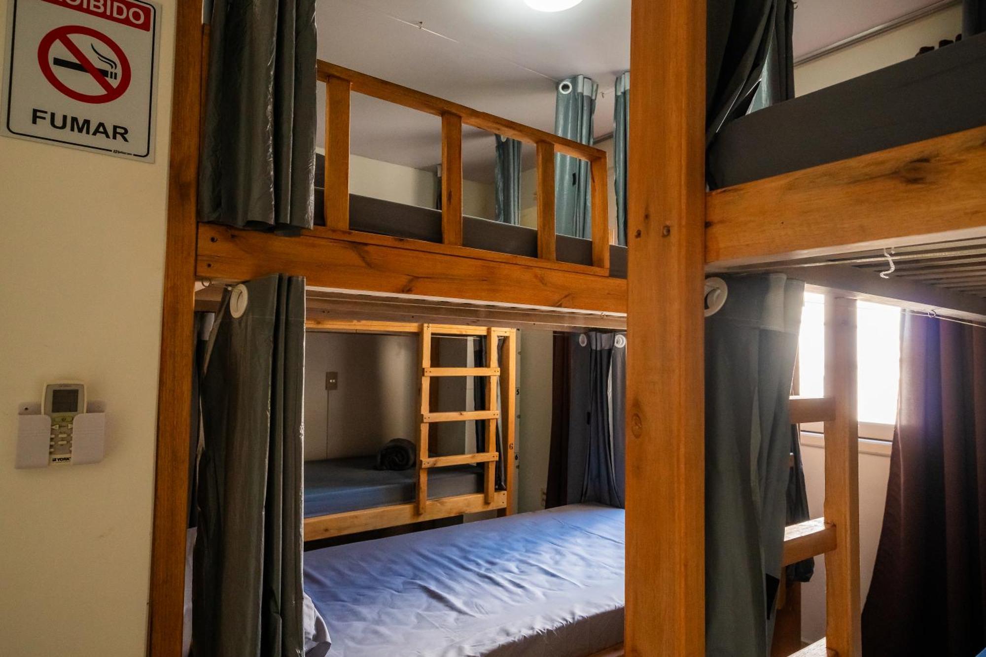Take It Easy Hostel ฟลอเรียนอโปลิส ภายนอก รูปภาพ