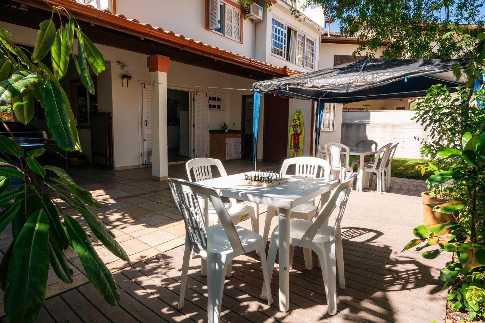 Take It Easy Hostel ฟลอเรียนอโปลิส ภายนอก รูปภาพ